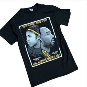 MBA Kobe Bryant and GiGi Memorial Tee Sz Large Women